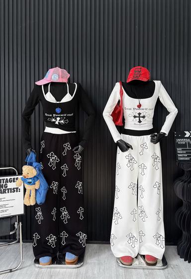 Product image - set áo yếm phối crt thập + quần xuông