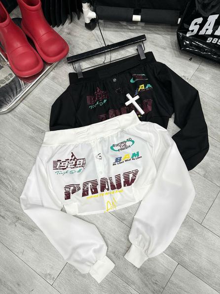 Product image - áo crt trễ vai gài khuy bam