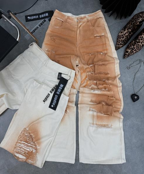 Product image - Quần Jean Rách Phủ Sơn Cam