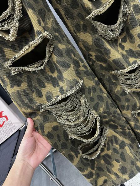 Product image - Quần Jean Dài Camo Rách