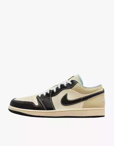 Product image - Nike Air Jordan 1 Low SE ‘Woven’ HQ3437-101