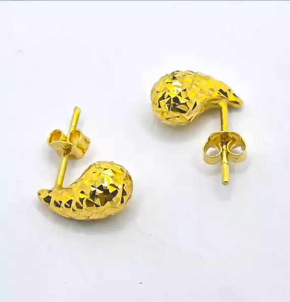 Product image - 18k Saudi Gold Teardrop Earrings