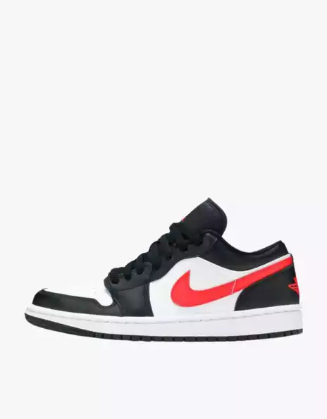 Product image - Nike Air Jordan 1 Low ‘Siren Red’ DC0774-004