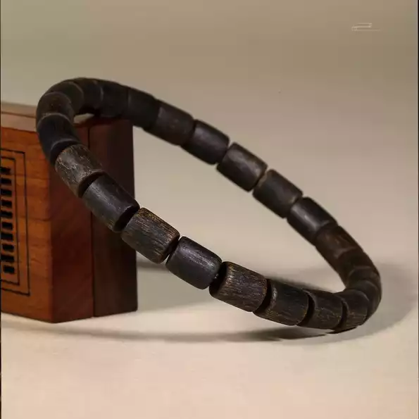 Product image - Vòng Tay Trầm Hương Phong Cách Trụ Trơn