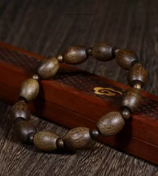 Product image - Vòng Tay trầm Hương Mix Hạt Phong Cách