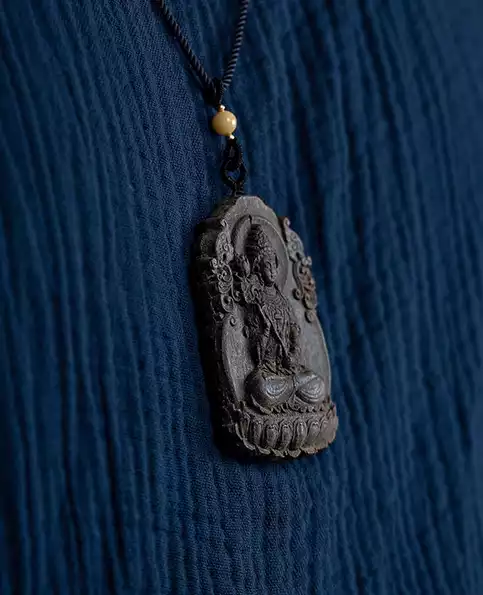 Product image - Tuổi Ngọ - Dây Chuyền Trầm Hương Đại Thế Chí Bồ Tát