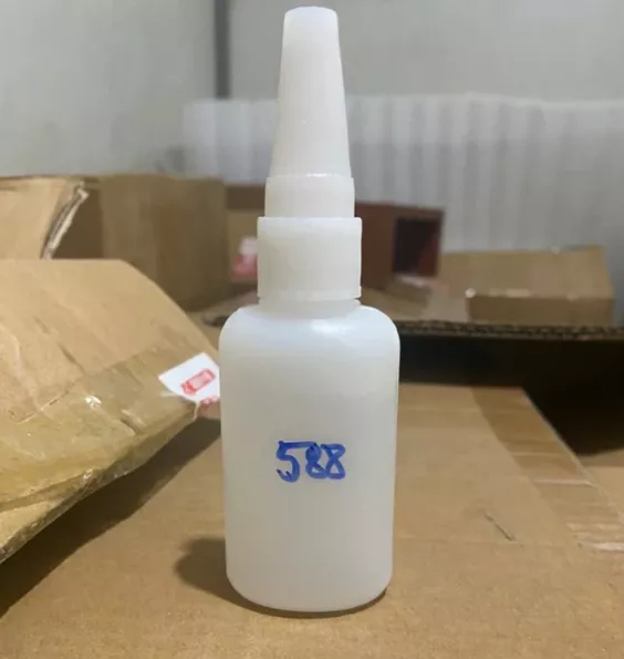 Product image - Keo Khô Chậm 588 (Lọ 50ml)