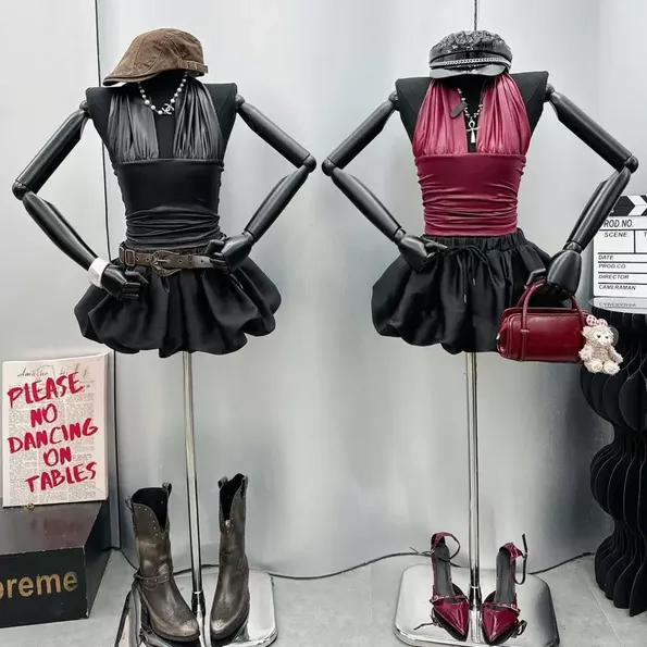 Product image - Set Áo Yếm Da Khoét Sâu Chan Váy Bí