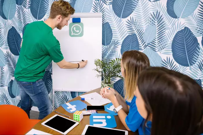 how to optimize click to whatsapp ads