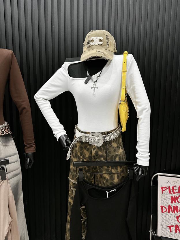 Product image - áo vai rỗng