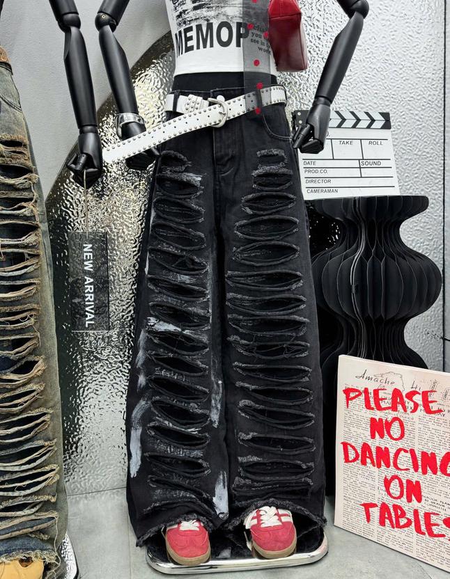 Product image - jean rách đen