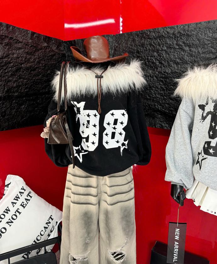 Product image - Áo Trễ Vai Cổ Lông