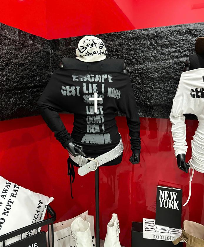 Product image - Áo Chữ Trễ Vai