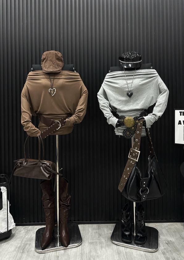 Product image - Váy Trễ Vai Tay Dài Kèm Quần