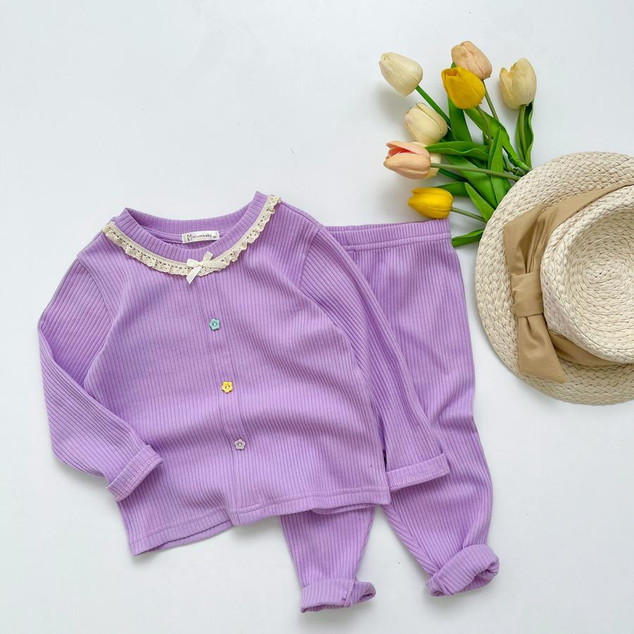 SB2083- bộ dài tay cổ bèo đính nơ nẹp thân trước đính cúc hoa màu tím