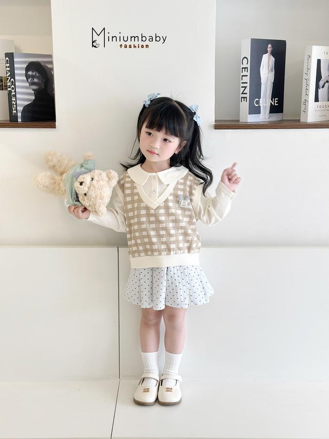 SB2224- bộ ghi lê kẻ phối quần váy bi