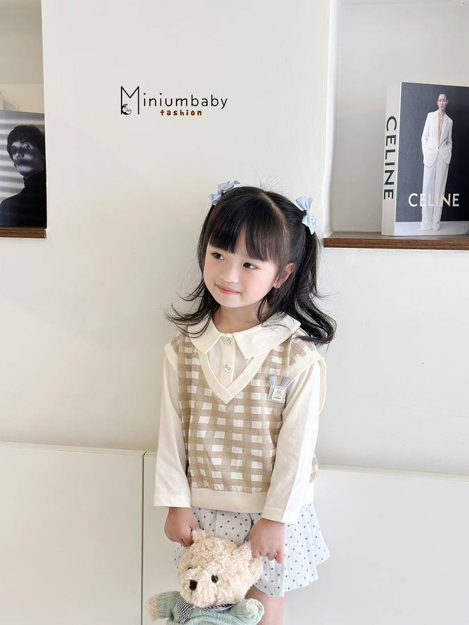 SB2224- bộ ghi lê kẻ phối quần váy bi