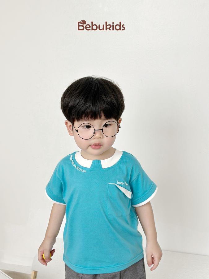 SB2166- bộ cộc tay in chữ cổ, túi ngực gập mép in love mom