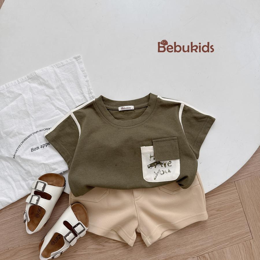 SB2223- bộ cộc tay phối lé vai, nách,túi ngực in chữ how are you