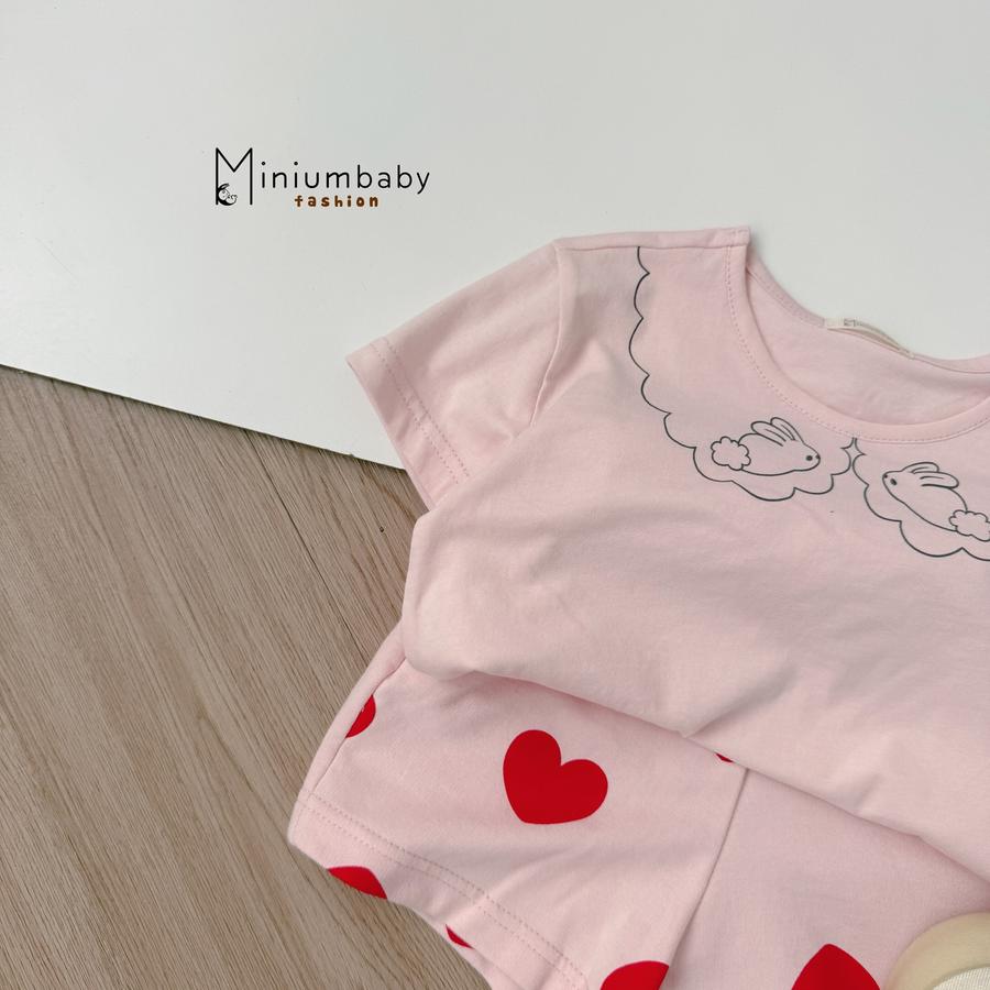 SB2285- bộ bé gái cộc tay in cổ thỏ phối quần tim