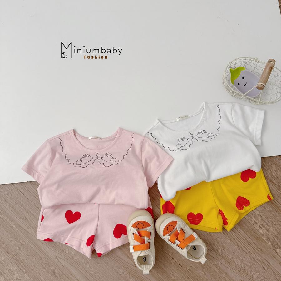SB2285- bộ bé gái cộc tay in cổ thỏ phối quần tim