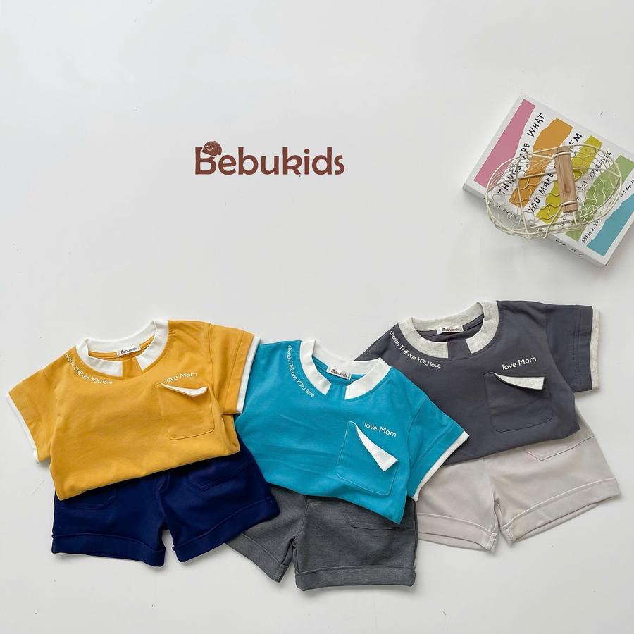 SB2166- bộ cộc tay in chữ cổ, túi ngực gập mép in love mom