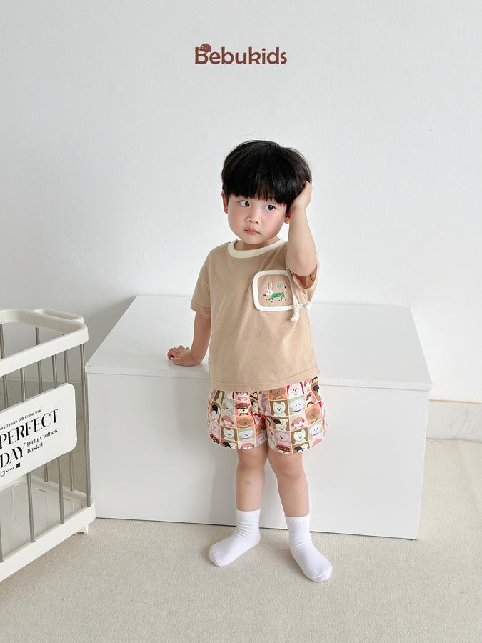 SB2330- bộ cộc tay túi viền dây in chú cũn phối quần karo cún