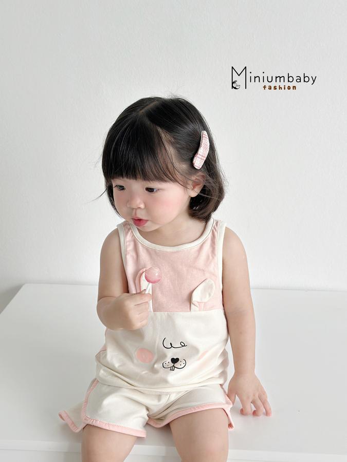 SB2325- bộ ba lỗ bé gái đính tai thỏ, quần lé viền màu