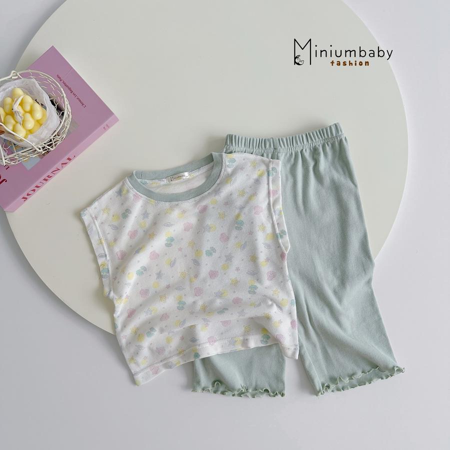 SB2389- bộ  sát nách bé gái phối cổ quần màu trơn, áo in họa tiết