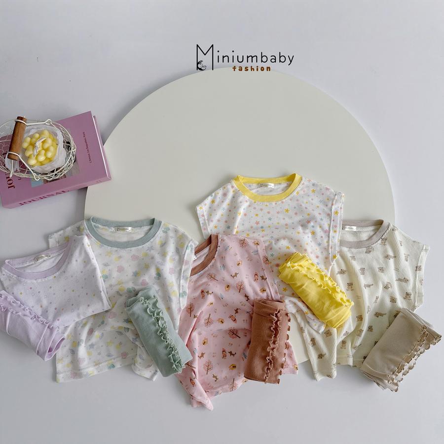 SB2389- bộ  sát nách bé gái phối cổ quần màu trơn, áo in họa tiết