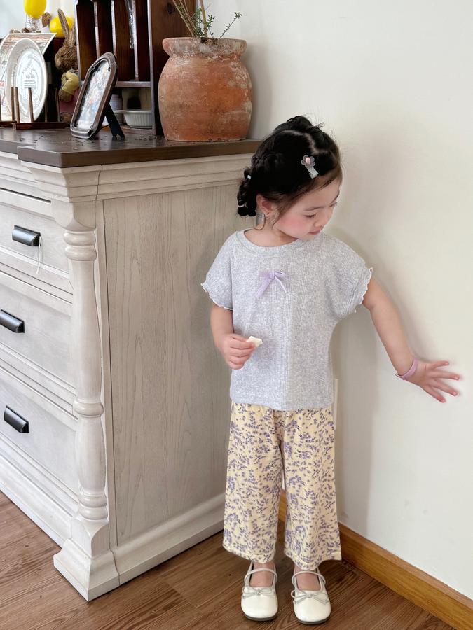 SB2397- bộ sát nách quần lửng hoa tim đính nơ