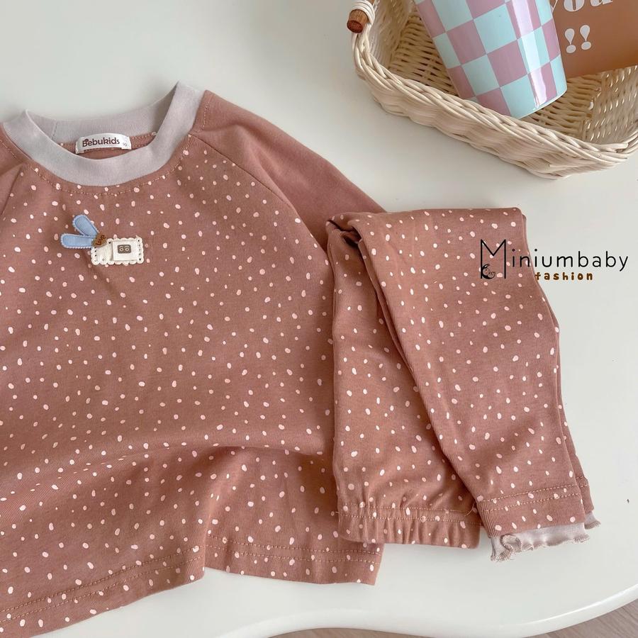 SB2411- bộ dài tay bé gái bi tim phối cổ, tay