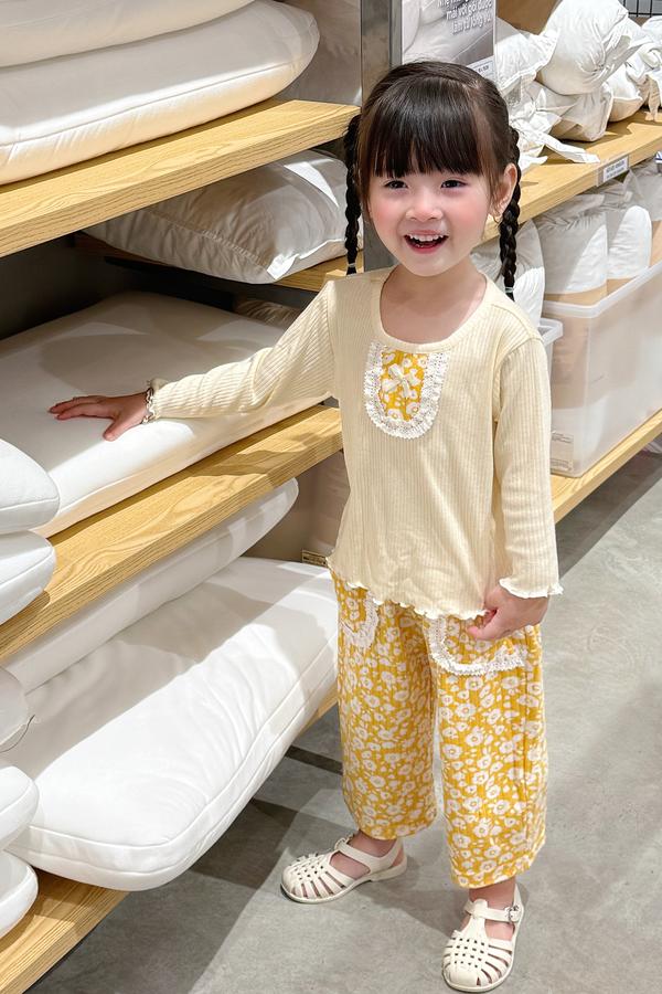 SB2394- bộ dài tay bé gái bèo nẹp, túi quần đính nơ nẹp