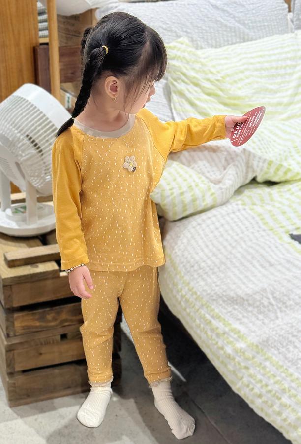 SB2411- bộ dài tay bé gái bi tim phối cổ, tay