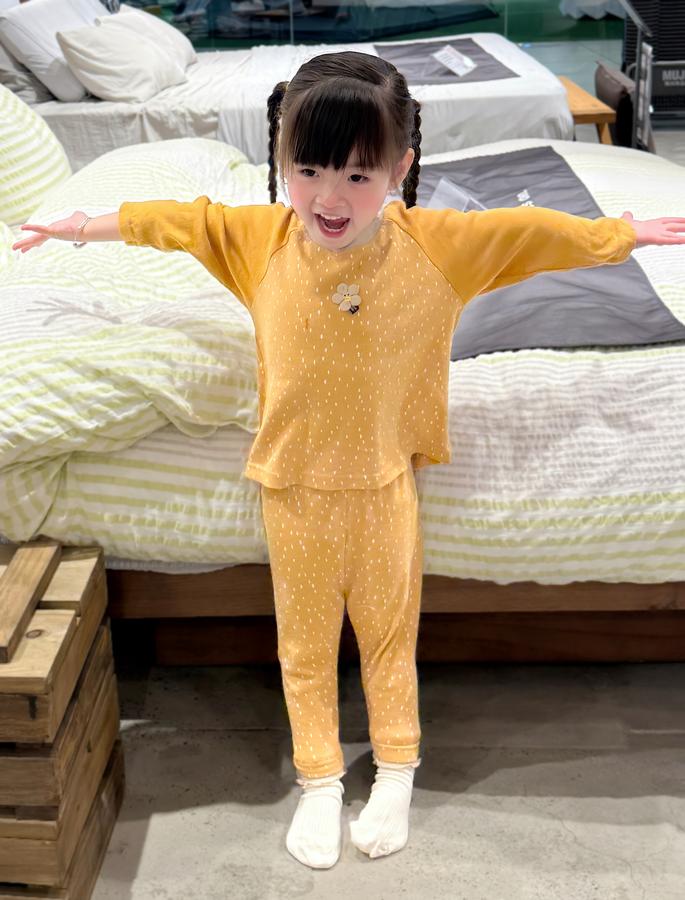 SB2411- bộ dài tay bé gái bi tim phối cổ, tay