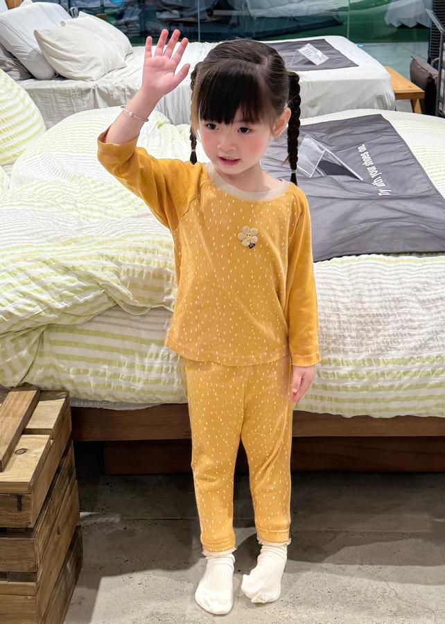 SB2411- bộ dài tay bé gái bi tim phối cổ, tay