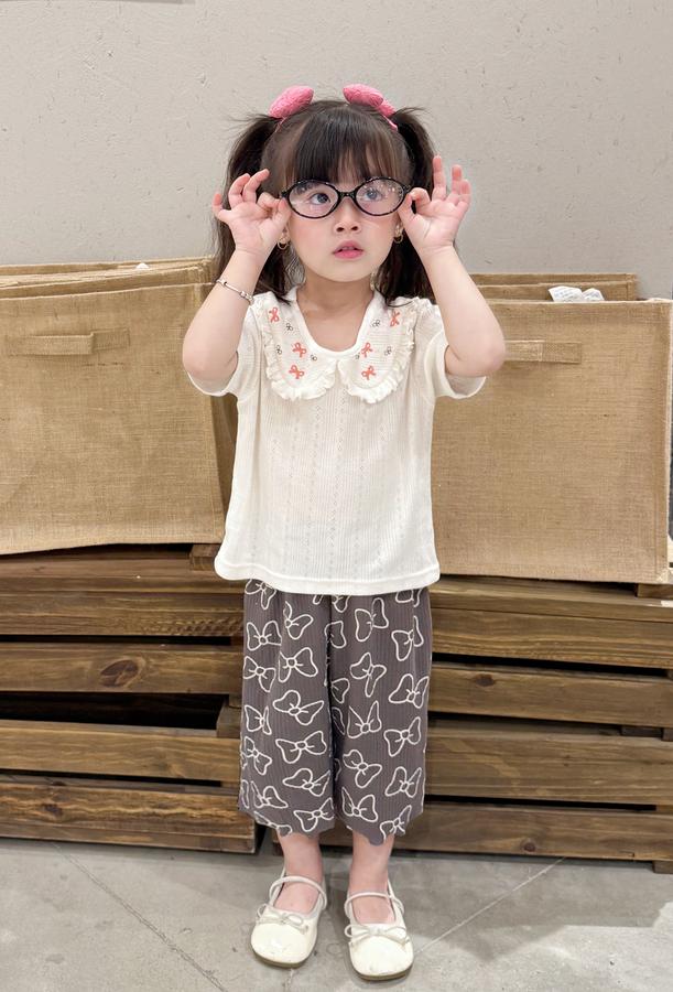 SB2443- bộ cổ sen bèo cổ in nơ phối quần dài