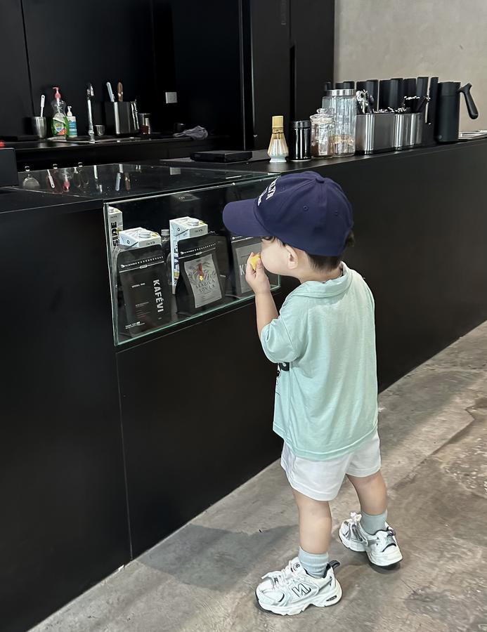 SB2236- bộ polo in chữ million beagle hugs ngực