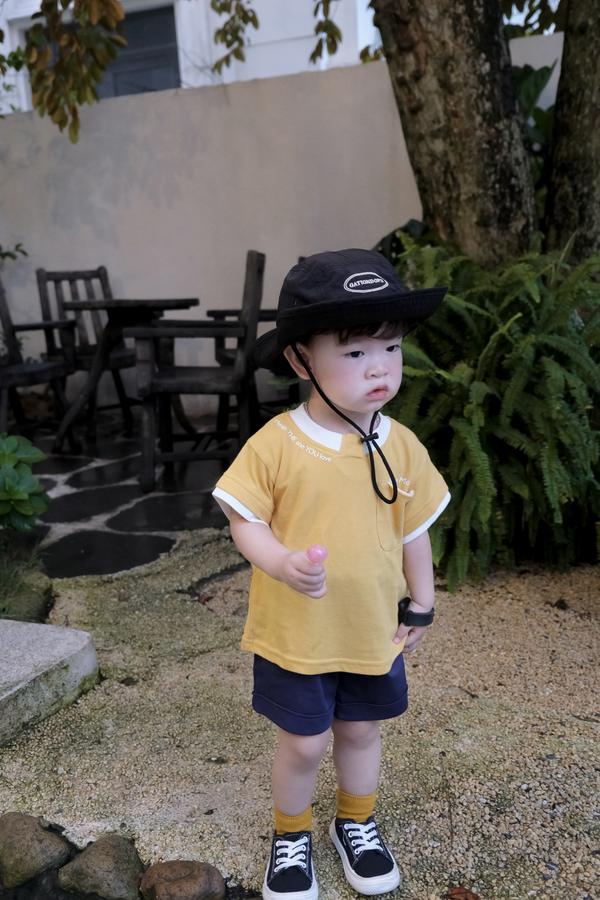 SB2166- bộ cộc tay in chữ cổ, túi ngực gập mép in love mom