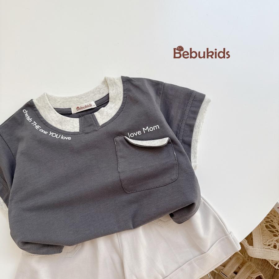 SB2166- bộ cộc tay in chữ cổ, túi ngực gập mép in love mom