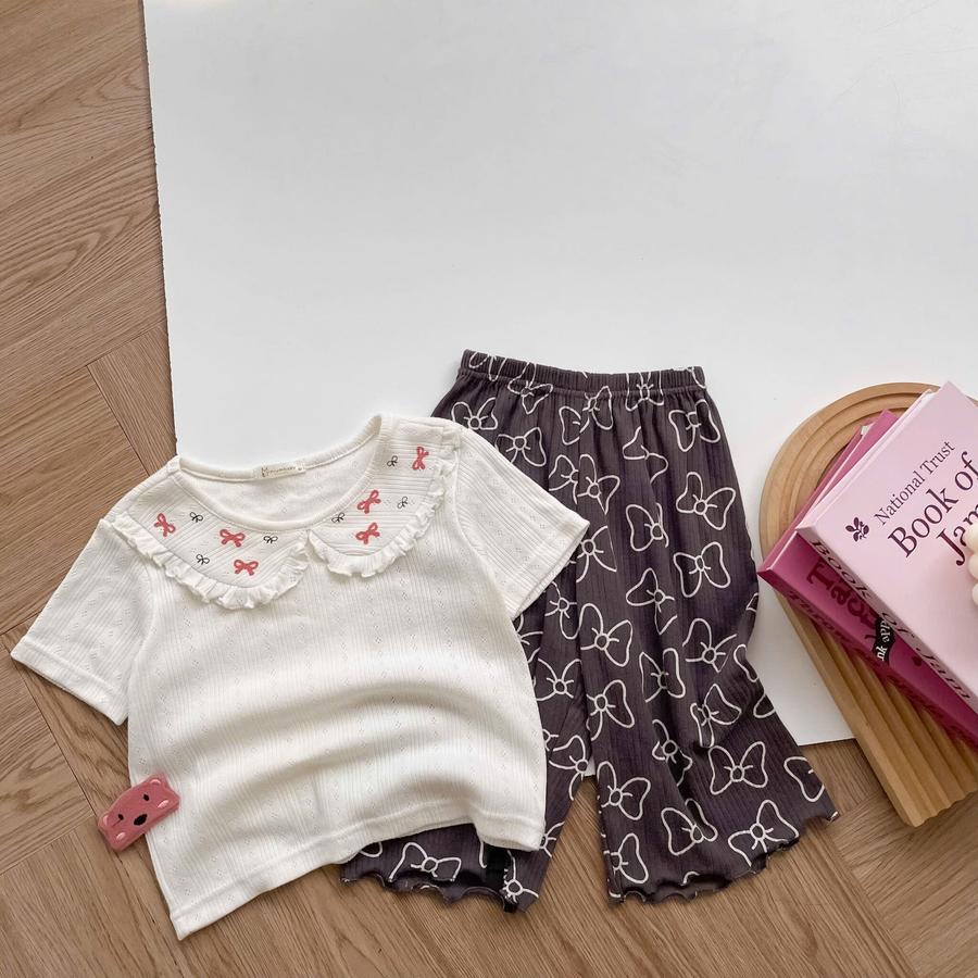 SB2443- bộ cổ sen bèo cổ in nơ phối quần dài áo trắng