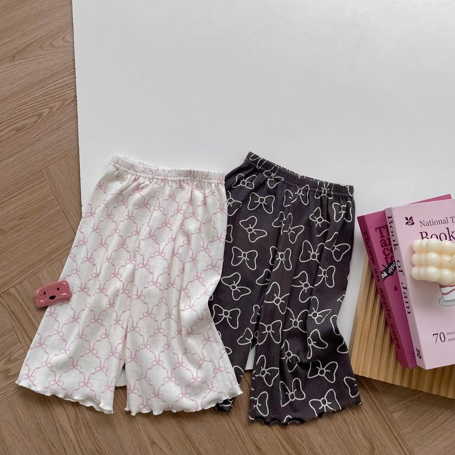 SB2443- bộ cổ sen bèo cổ in nơ phối quần dài