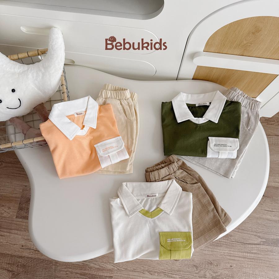 SB2116-polo cổ v túi ngực in chữ