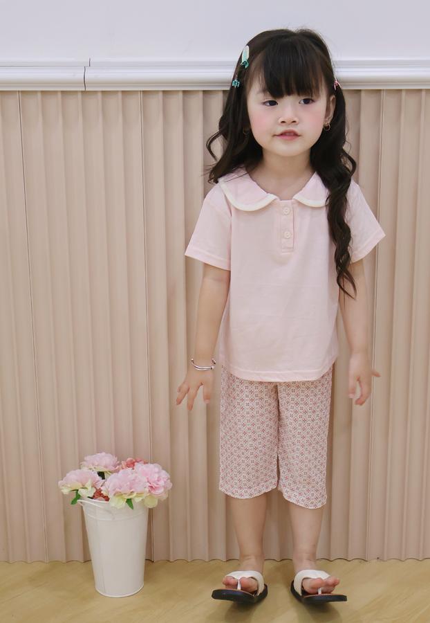 SB2105- bộc cộc cổ sen phối viền cổ, quần lửng hoa