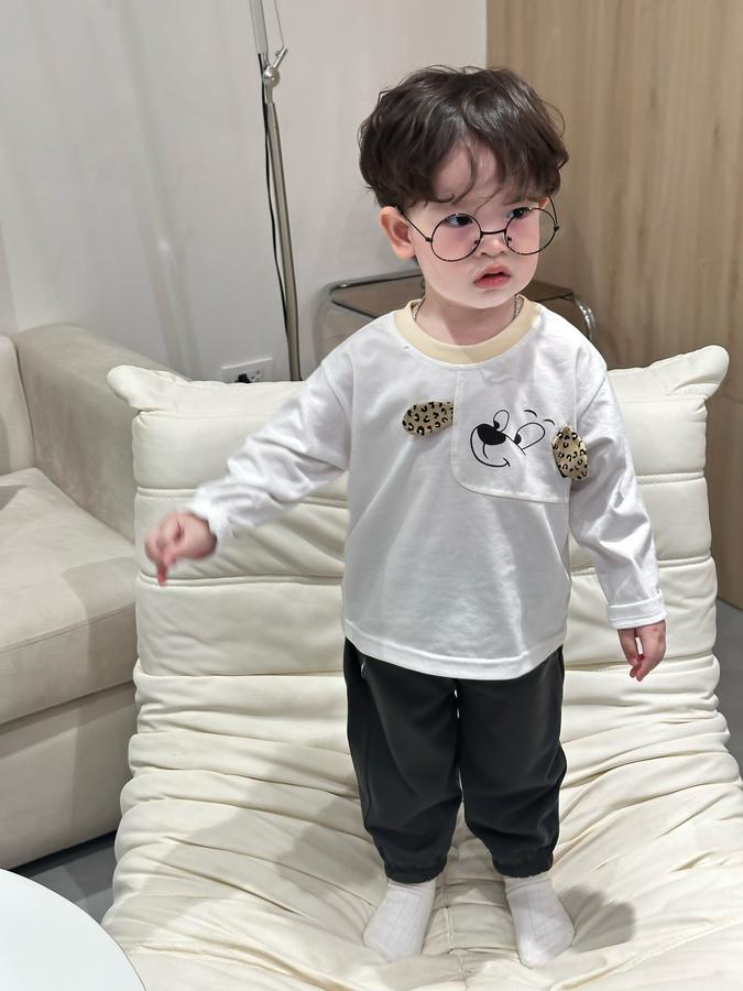 SB2410- bộ dài tay bé trai in cũn đính tai báo