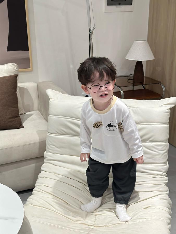 SB2410- bộ dài tay bé trai in cũn đính tai báo