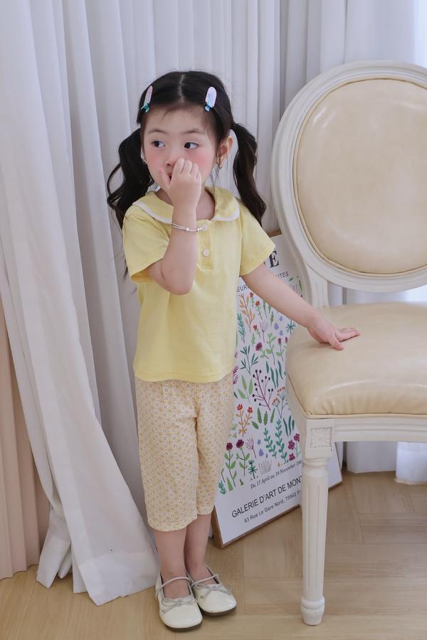 SB2105- bộc cộc cổ sen phối viền cổ, quần lửng hoa