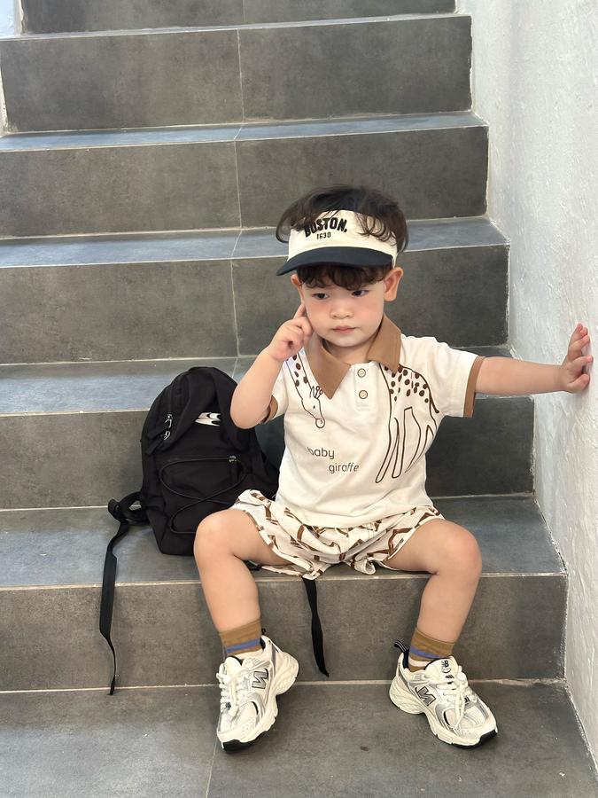 SB2130- bộ  hươu cao cổ, cá sấu phối quần sóng