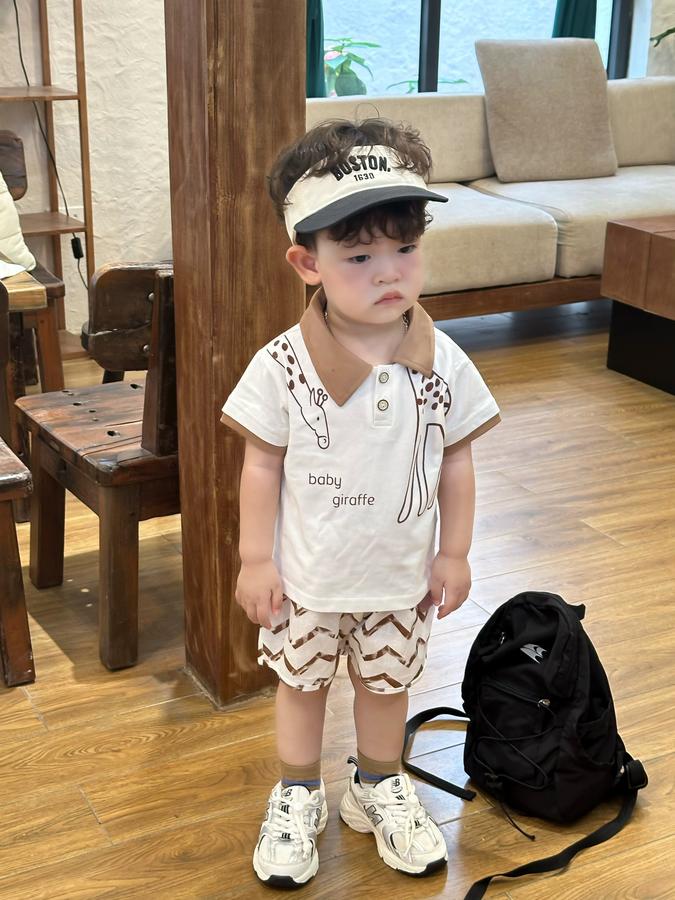 SB2130- bộ  hươu cao cổ, cá sấu phối quần sóng