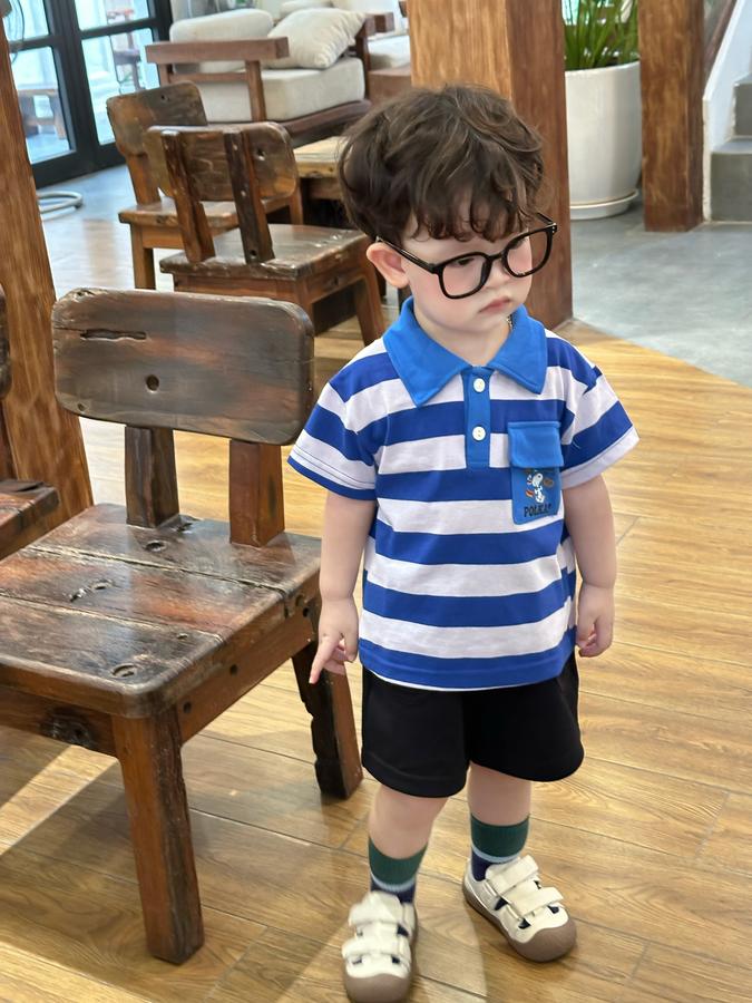 SB2228- bộ polo sọc ngang túi ngực in chó polka